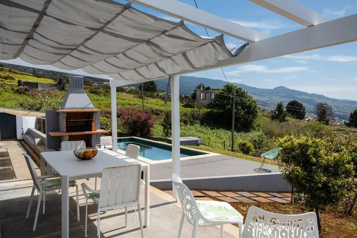 Guestready - Quiet House & Heated Pool W Sea View Hotel Prazeres Vendégház
